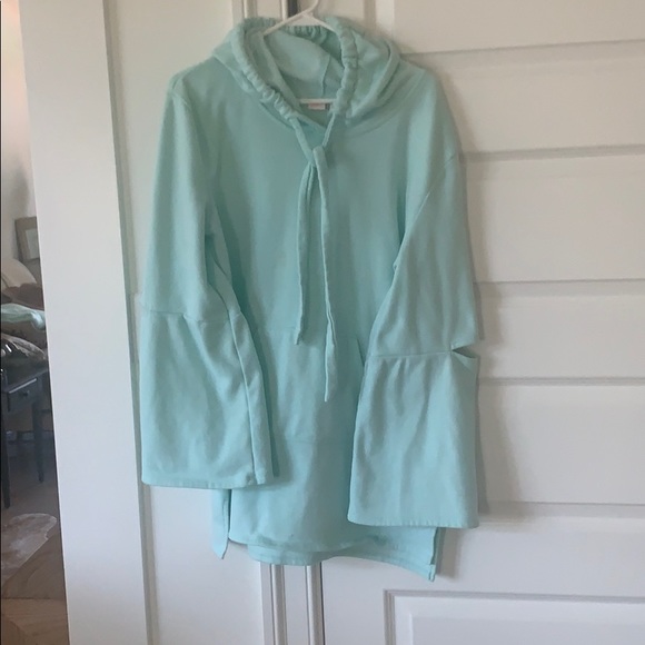 Make and Model mint sweatshirt from Nordstrom - Picture 1 of 4
